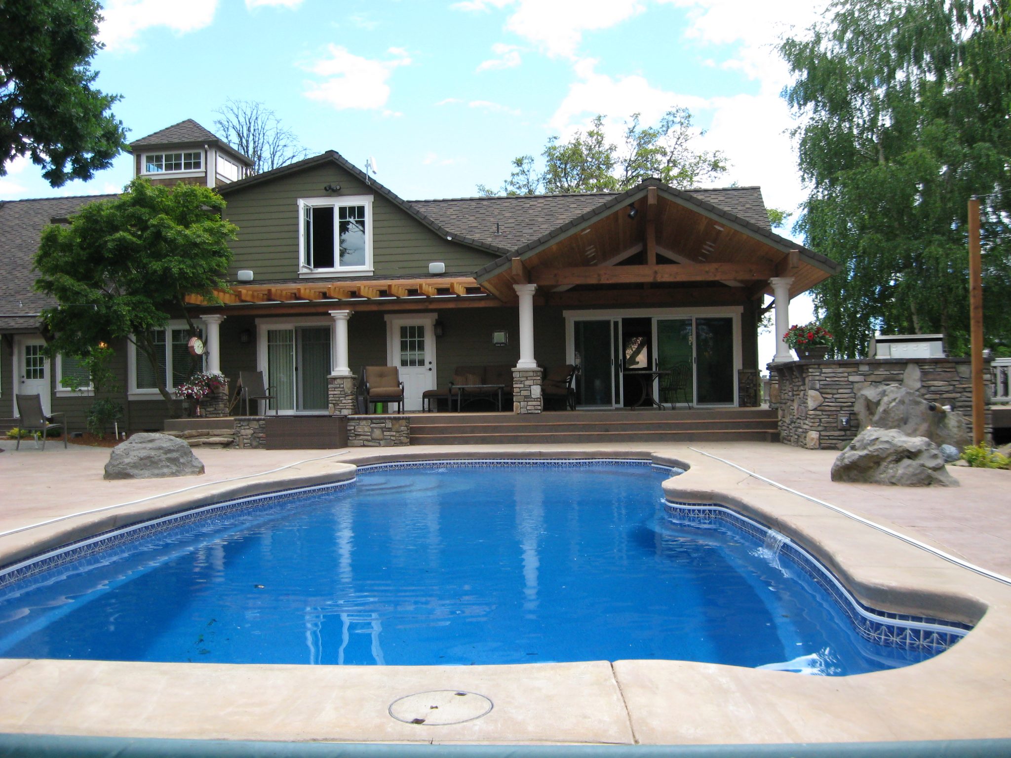 Lafayette Pool & Hardscaping